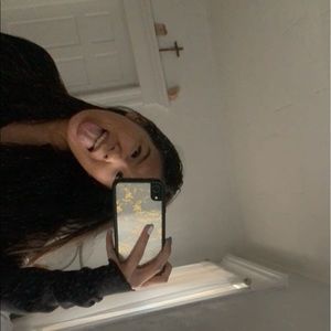 Meet your Posher, Hannah